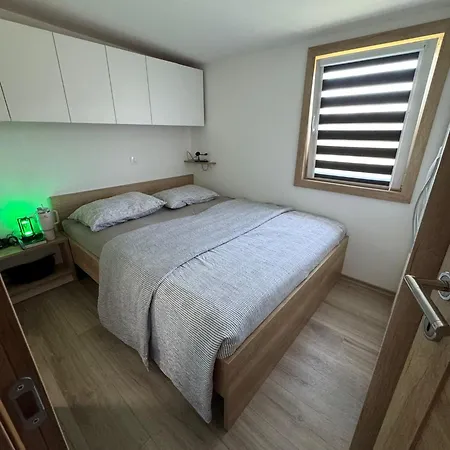 Sunny Bay Escape House بيت للعطل