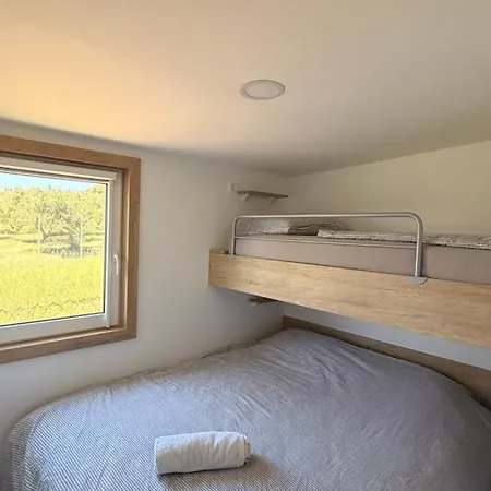 Sunny Bay Escape House * باكوشتاني